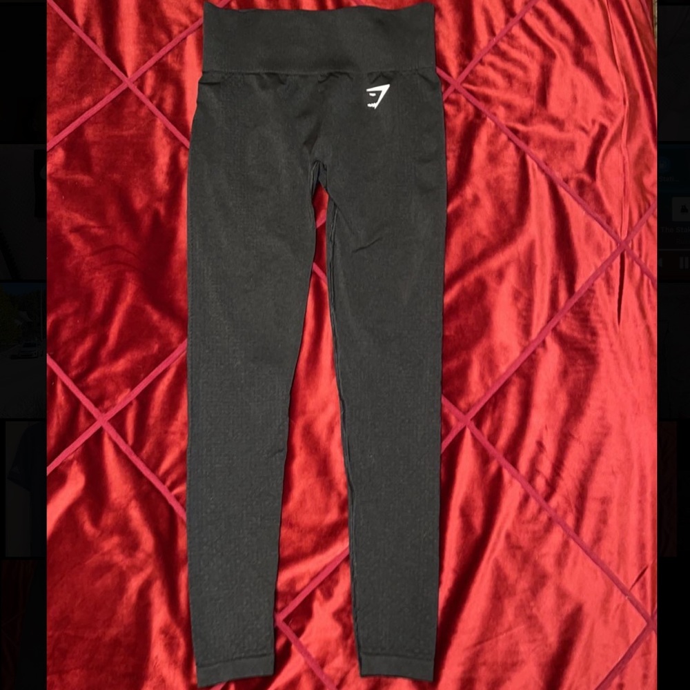 Black Gymshark Tights Size S🤩🖤